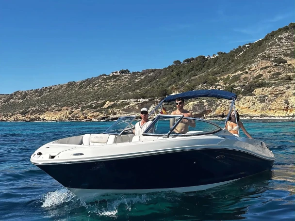 Alquiler de Sea Ray Sea Ray 230 en Port d'Andratx