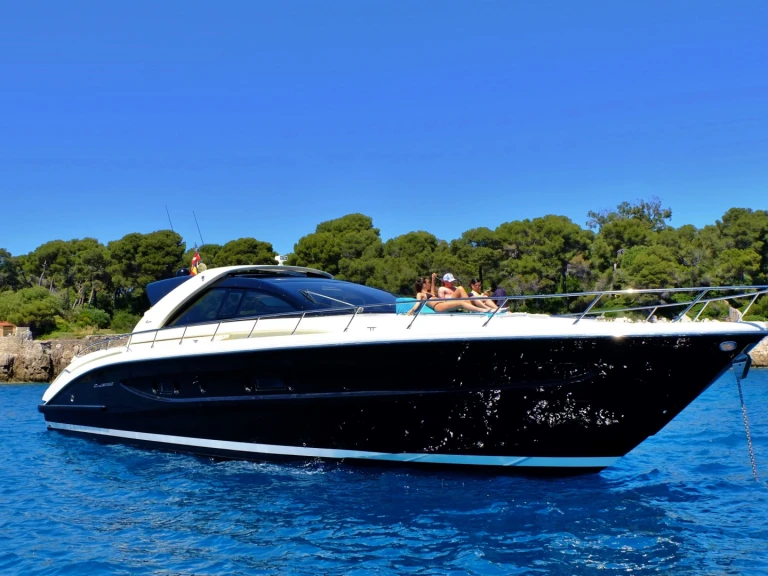Alquiler de Yate de lujo, con o sin patrón Riva Saint-Laurent-du-Var