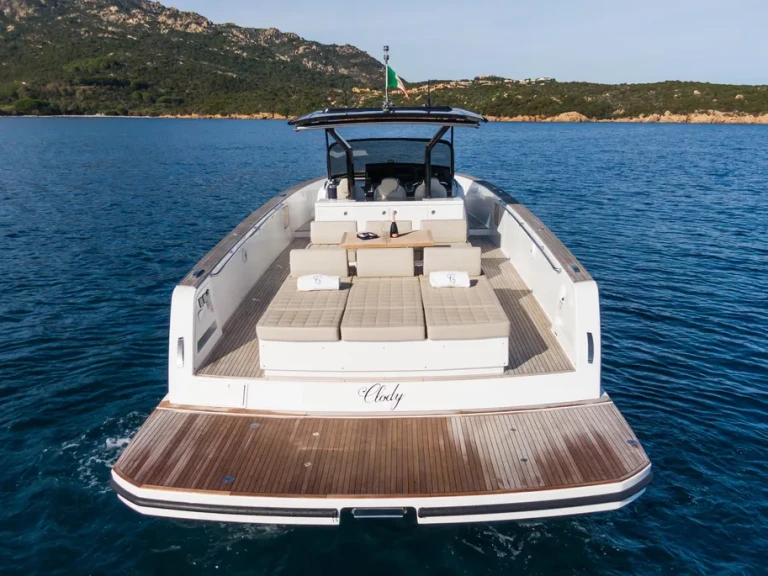 Yate de lujo para alquilar Juan-les-Pins al mejor precio