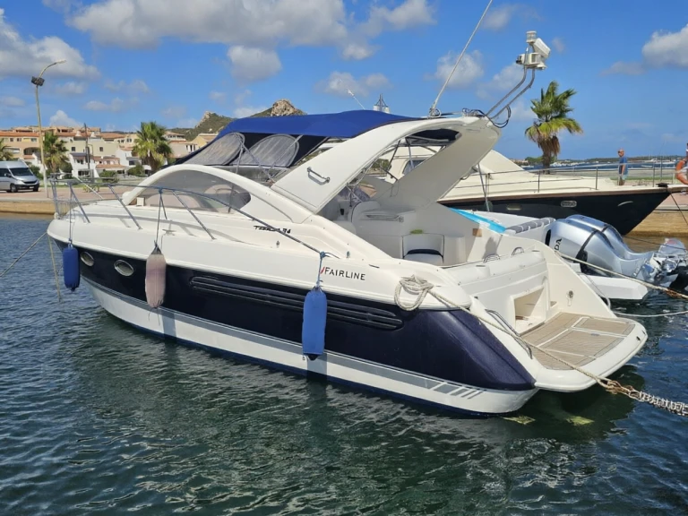 Alquiler de embarcaciones Fairline Targa 34 enPorto Rotondo en Samboat