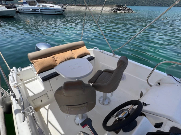 Alquiler de barcos Aix-les-Bains barato de B2 Marine