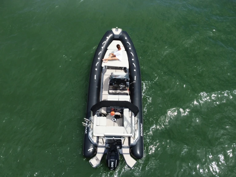 Alquiler de Neumática, con o sin patrón Zodiac Arcachon