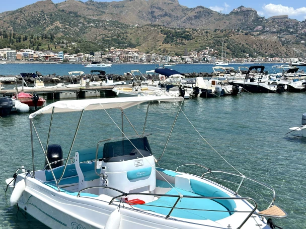 blumax 19 pro Blumax 19 Pro de alquiler a Taormina