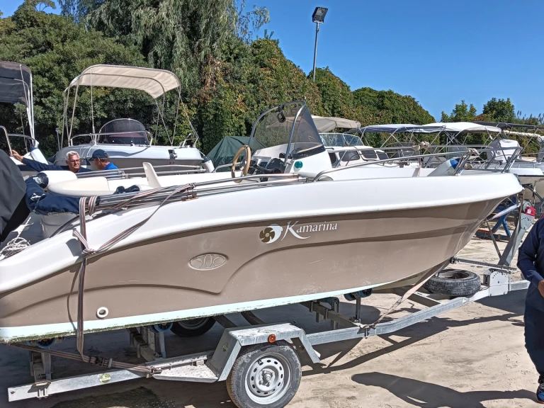 Kamarina 505 Open de alquiler a Siracusa