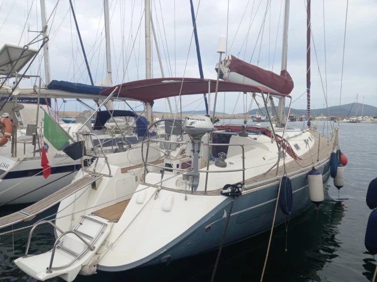 Alquiler Velero Poncin Yachts con o sin  título de navegación