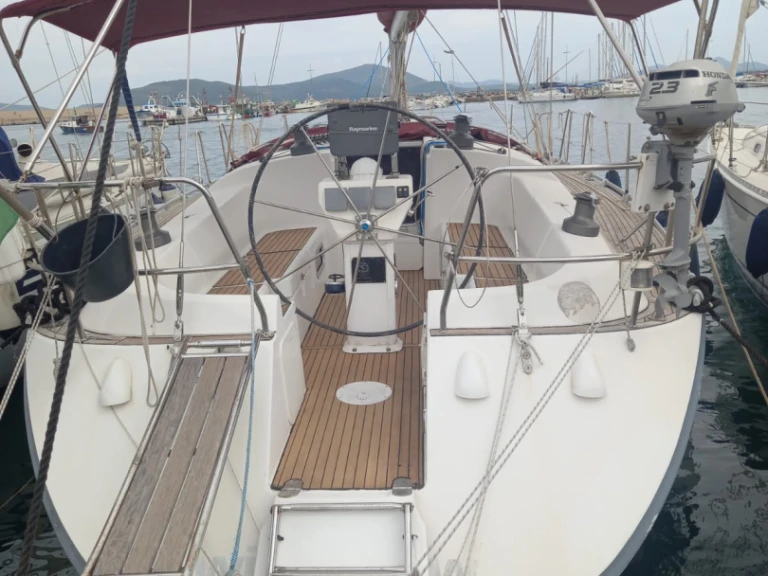 Velero para alquilar Porto di Alghero al mejor precio