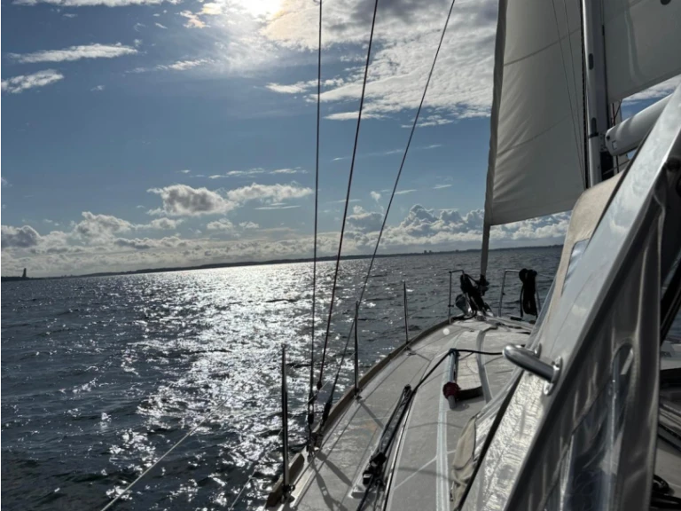 Bénéteau Oceanis 38.1 de alquiler a Heiligenhafen