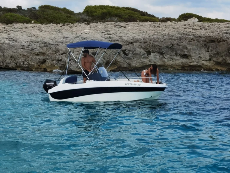 Alquiler de Remus Remus 450 open en Ciutadella