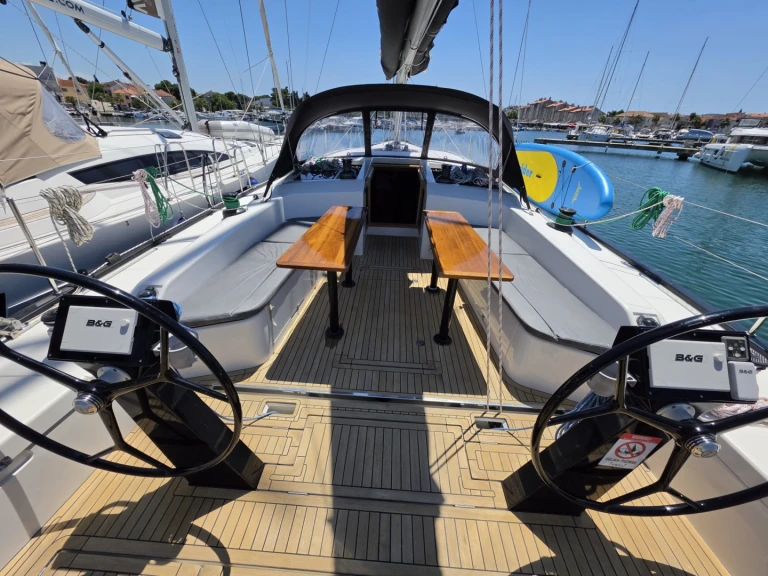 Alquiler de embarcaciones More Boats More 55 enBiograd na Moru en Samboat