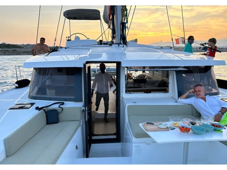 Alquiler de embarcaciones Bali Bali 4.2 enCannes en Samboat