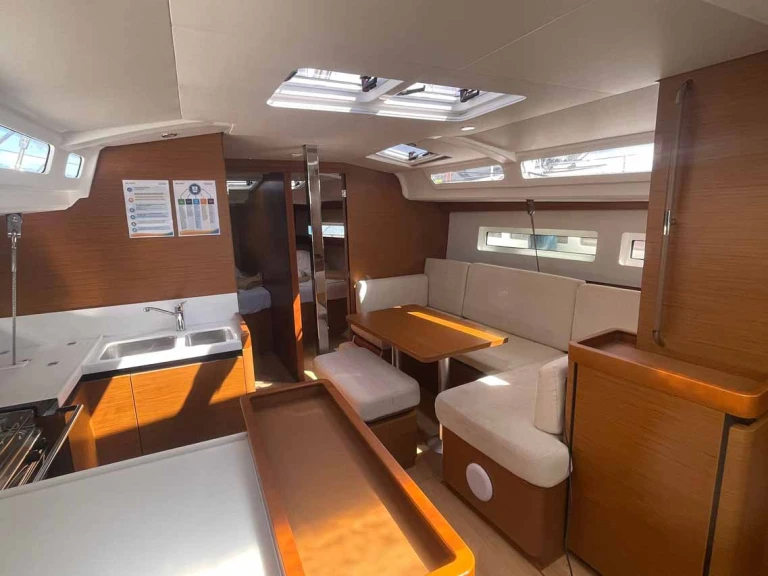 Alquiler de Jeanneau Sun Odyssey 440 en Palma de Mallorca