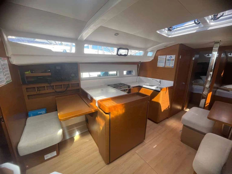 Alquiler de barcos Palma de Mallorca barato de Sun Odyssey 440
