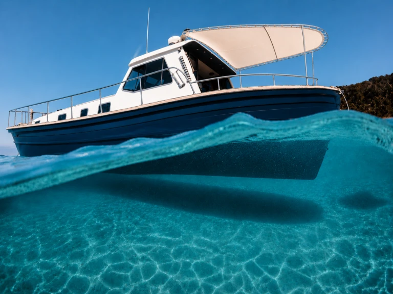 Alquiler de embarcaciones Menorquin MYABCA 32 enCala Galdana en Samboat