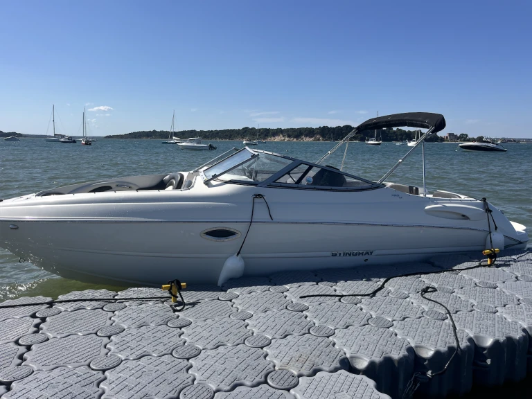 Alquiler de Stingray 250LR en Poole