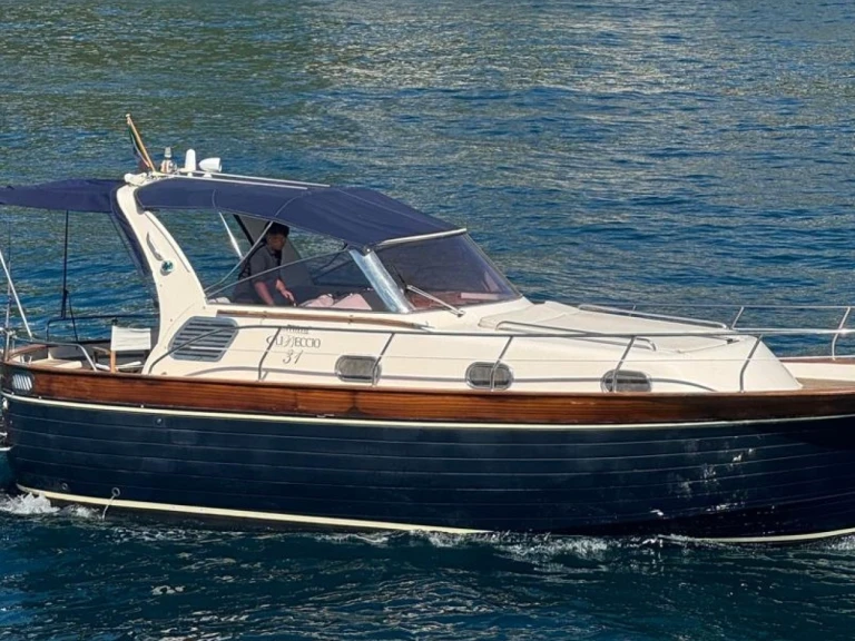 Alquiler Sorrento - Mimi Libeccio 31 en SamBoat
