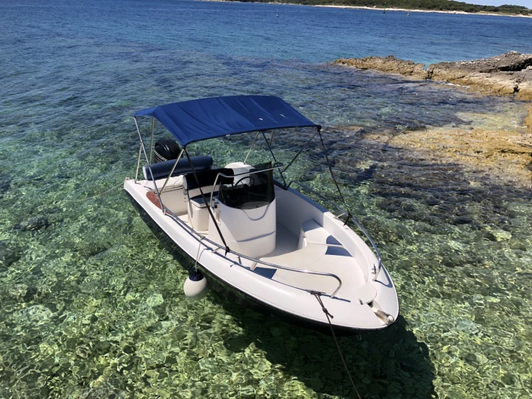 Alquiler de embarcaciones Fisher Fisher 17 enMedulin en Samboat