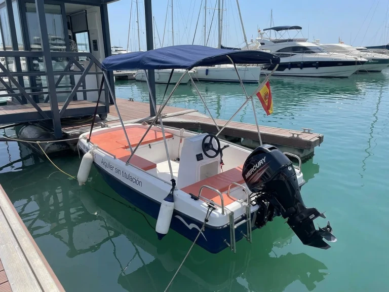 Alquiler de Bond Yachts 13 en Club Nàutic Cambrils