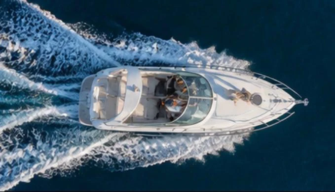 Cruisers cruiser jacht 370 de alquiler a Ibiza (Ciudad)