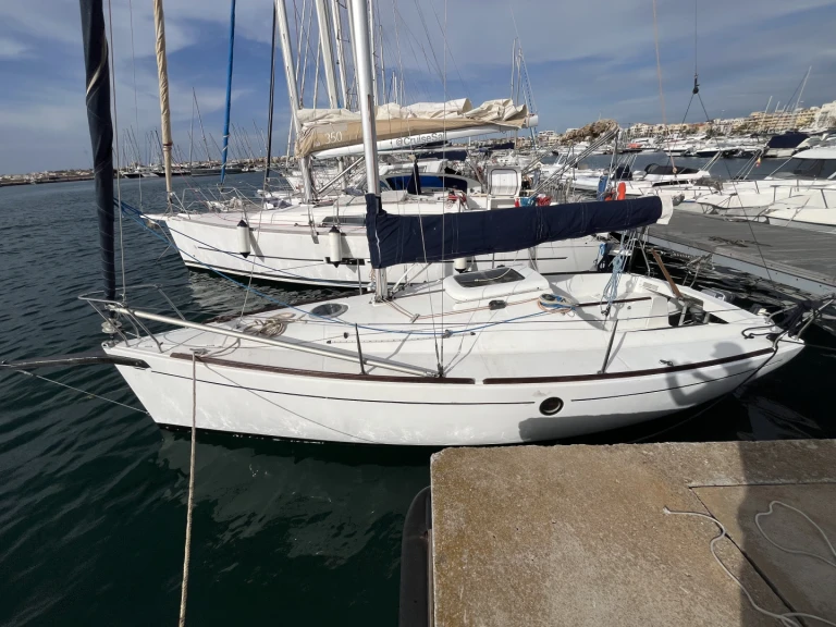 Velero para alquilar Porto di Alghero al mejor precio