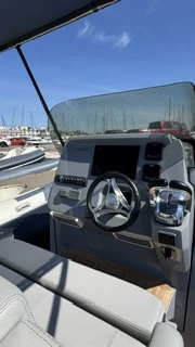 Alquiler de Joker Boat Clubman 30 en Hyères
