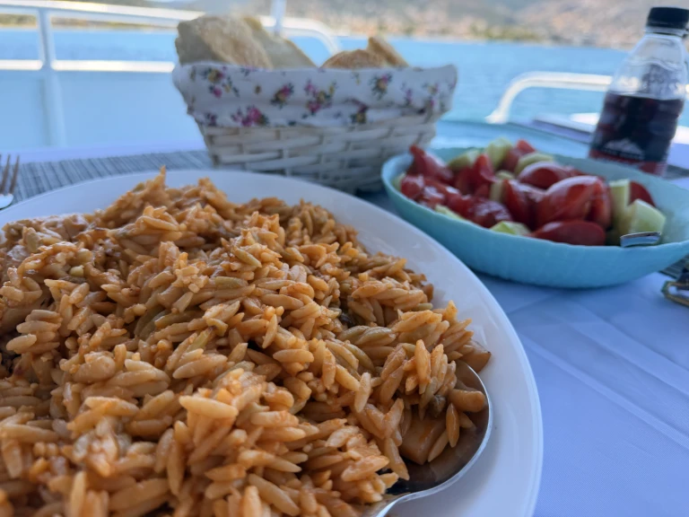 Alquiler Lancha en Pórto Ráfti - Traditional Greek 