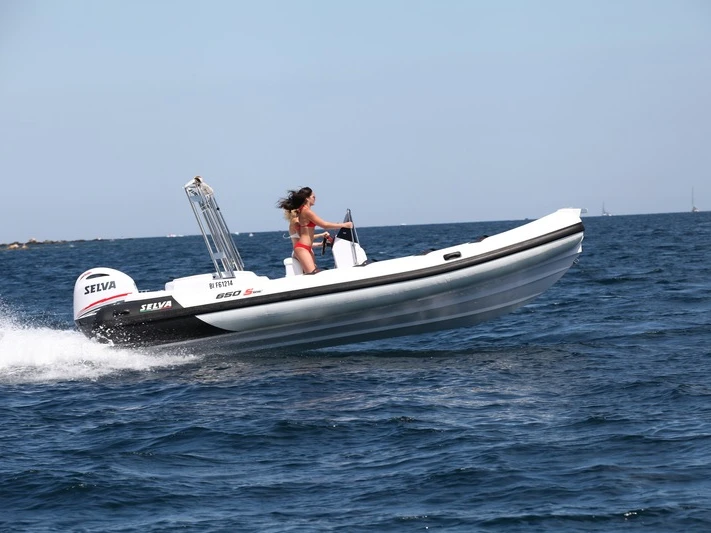 Lancha para alquilar Sainte-Maxime al mejor precio