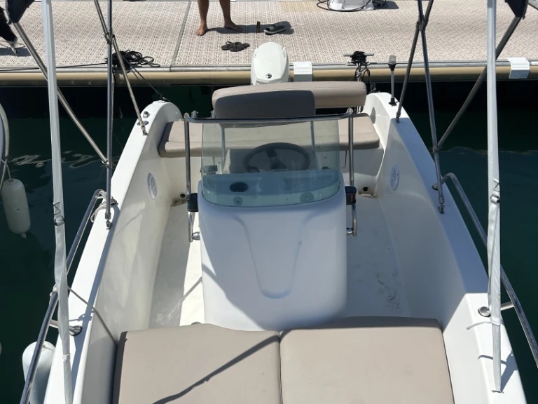 Alquiler de barcos Antibes barato de Aquamar 17