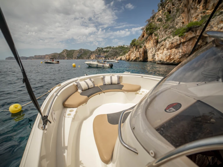 Alquiler Lancha en Oliva - AQUA 620