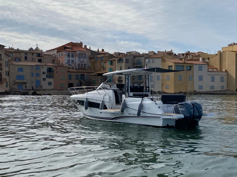 Alquiler de Jeanneau Cap Camarat 10.5 WA en Port des Marines de Cogolin