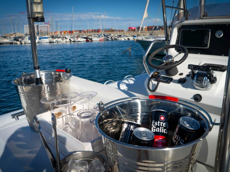 Neumática para alquilar La Marina de Valencia al mejor precio