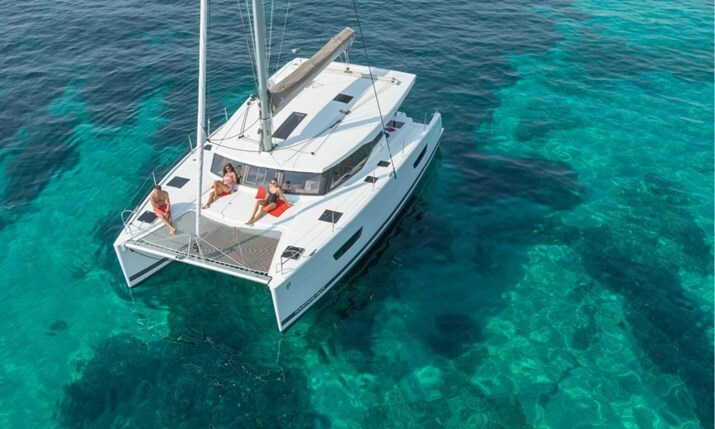 Alquiler Villefranche-sur-Mer - Fountaine Pajot Lucia 40 en SamBoat