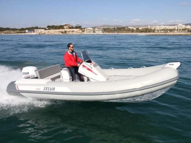 Alquiler Lancha en Giardini-Naxos -  Selva 570