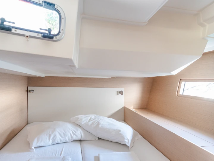 Velero para alquilar Castellammare del Golfo al mejor precio
