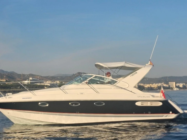 Alquiler de embarcaciones Fairline Fairline 30 enPuerto Banús en Samboat