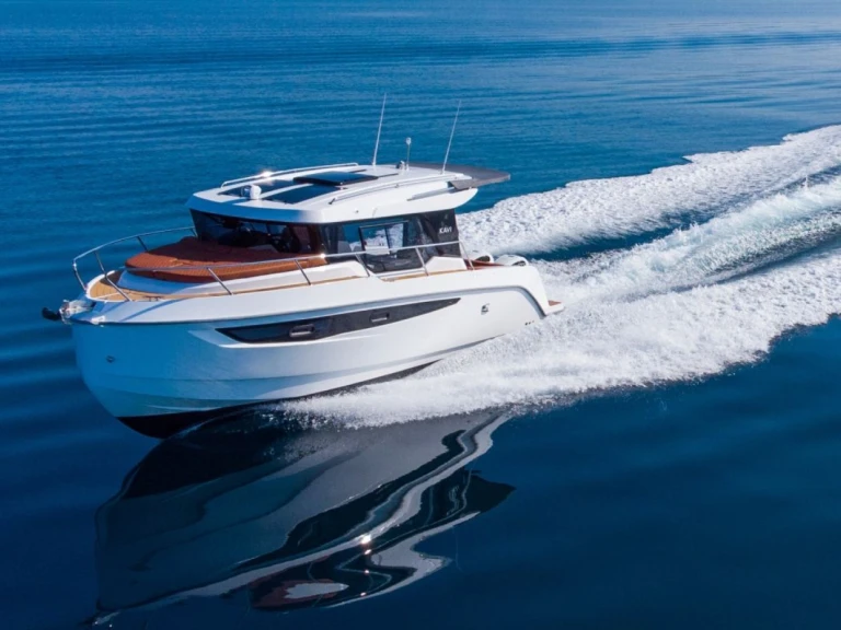Yate de lujo para alquilar Split al mejor precio