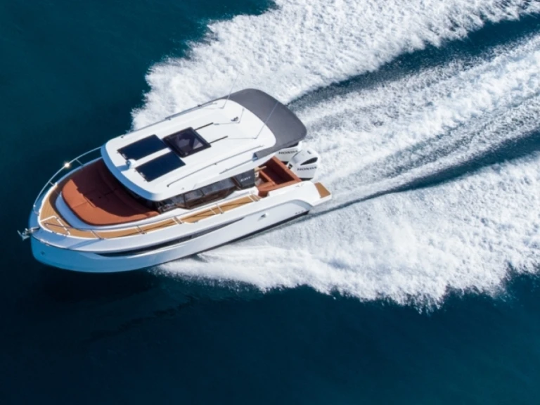 Alquiler Split - Advanced Yachts Kavi 9 en SamBoat