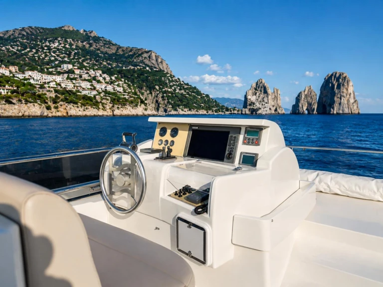 Alquiler de Yate de lujo, con o sin patrón Ferretti Castellammare di Stabia