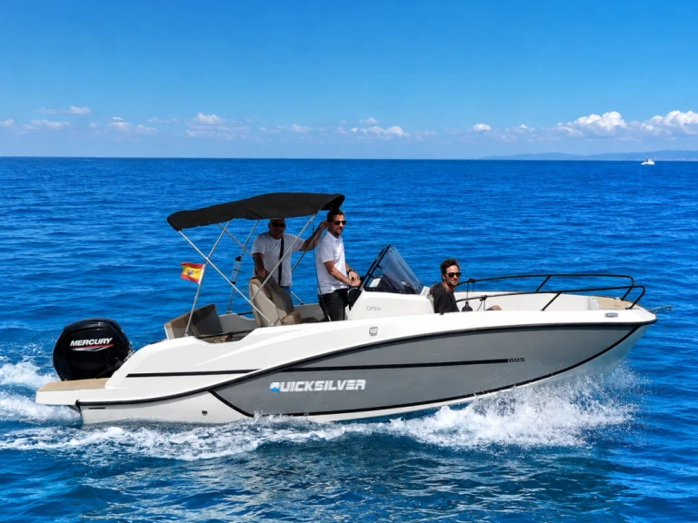 Quicksilver Activ 605 Open de alquiler a Benalmádena