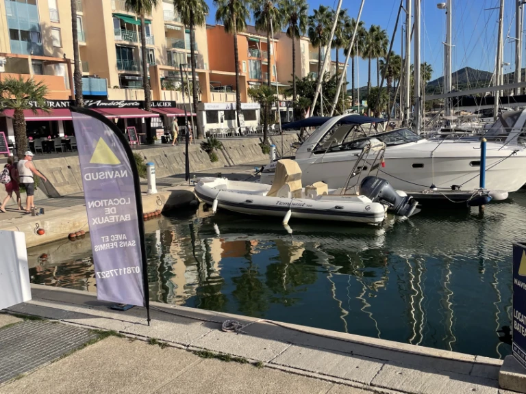 Alquiler de Capelli Tempest 700 en Argelès-sur-Mer