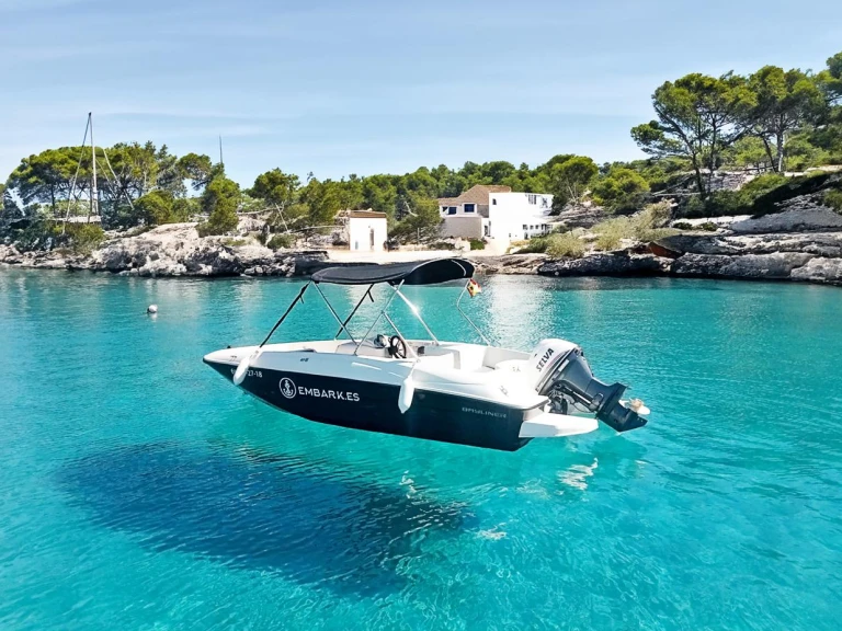 Alquiler de barcos España barato de Element 160