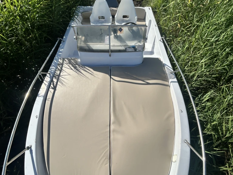 Alquiler de barcos Lacanau barato de 550 BP
