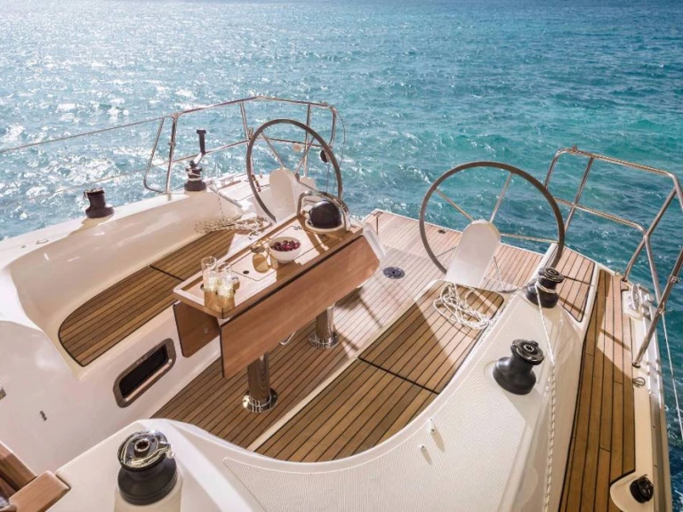 Alquiler de embarcaciones Bavaria Cruiser 34 enLefkáda en Samboat