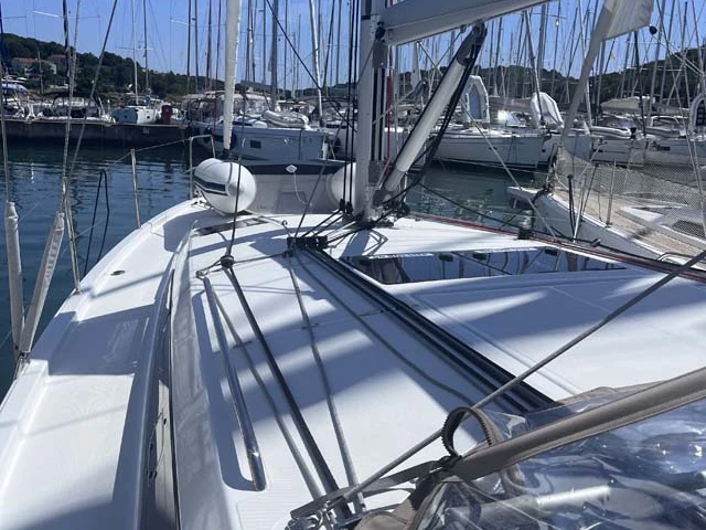 Alquiler Trogir - Jeanneau Sun Odyssey 410 en SamBoat