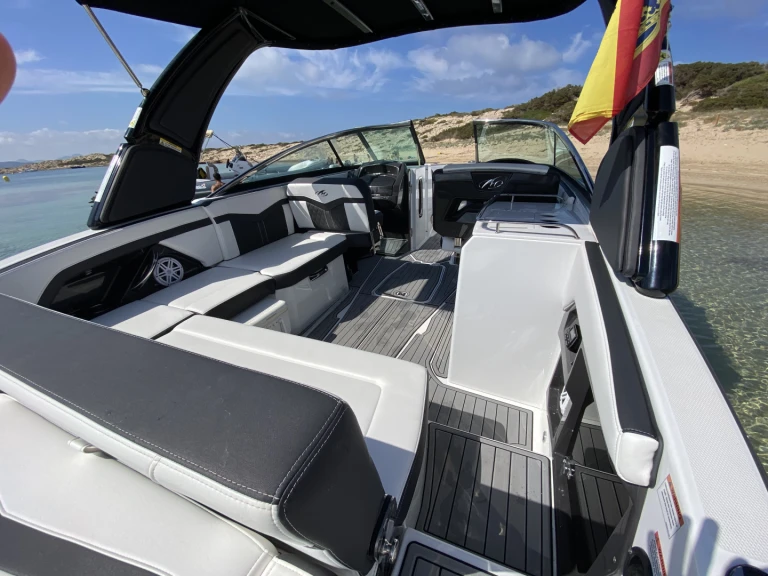 Alquiler de barcos Ibiza (Ciudad) barato de 278 SS