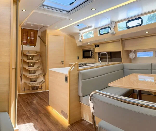 Alquiler Velero Delta Yacht con o sin  título de navegación