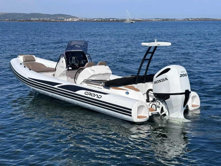 Alquiler de embarcaciones Grand Boats GOLDEN LINE 680 enMèze en Samboat