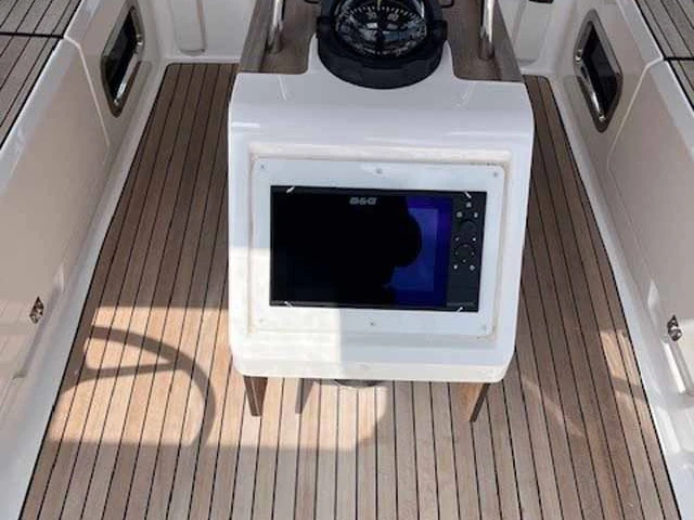 Bavaria Cruiser 46 de alquiler a Gouviá