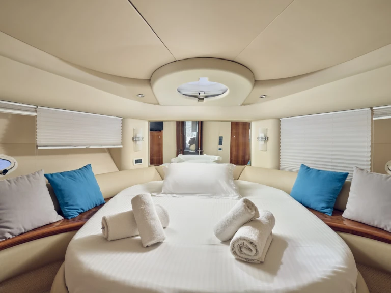 Alquiler de Princess princess 40 en Loutraki-Agioi Theodoroi