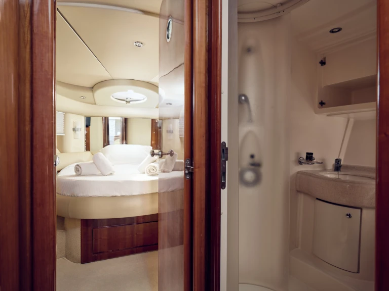 Alquiler de embarcaciones Princess princess 40 enLoutraki-Agioi Theodoroi en Samboat
