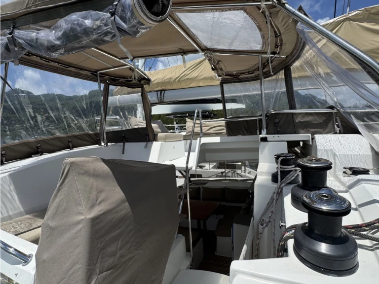 Alquiler de embarcaciones Fountaine Pajot Saba 50 enMahé en Samboat